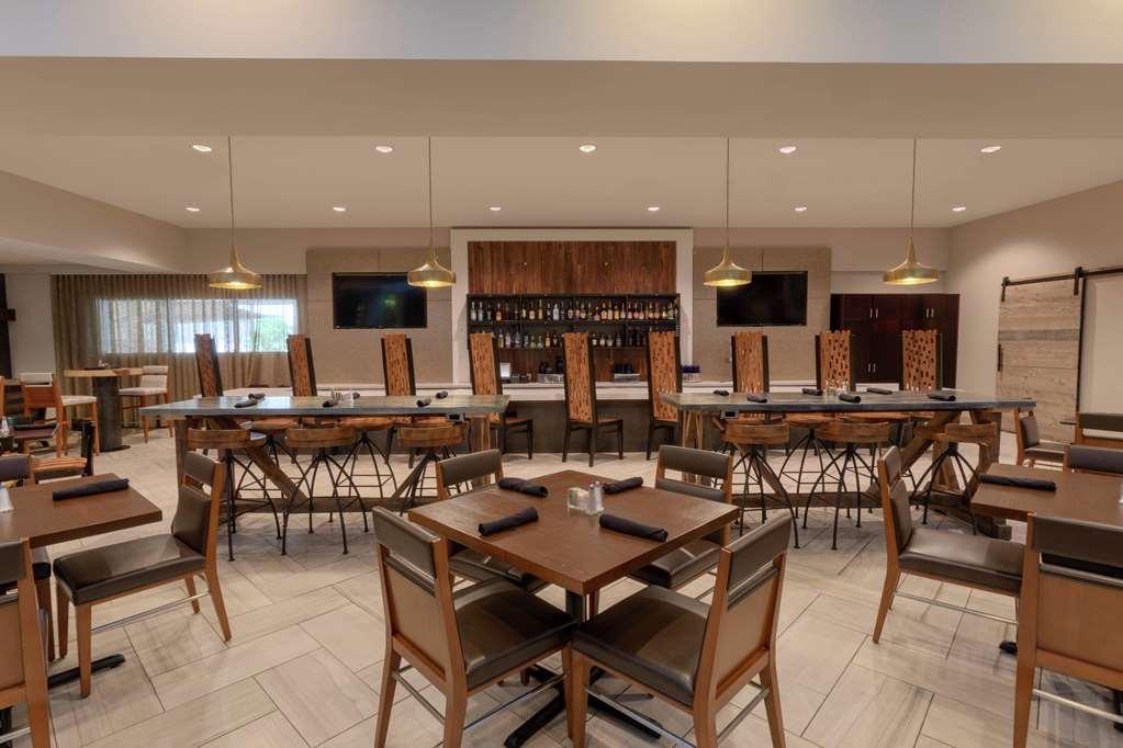 Doubletree Suites By Hilton Nashville Airport Restaurang bild