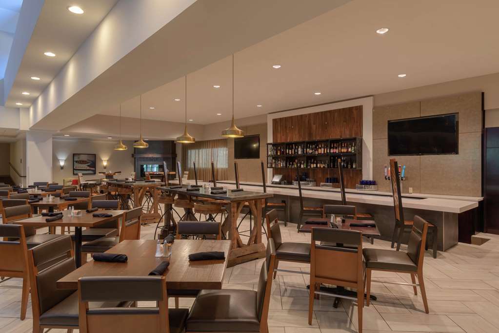 Doubletree Suites By Hilton Nashville Airport Restaurang bild
